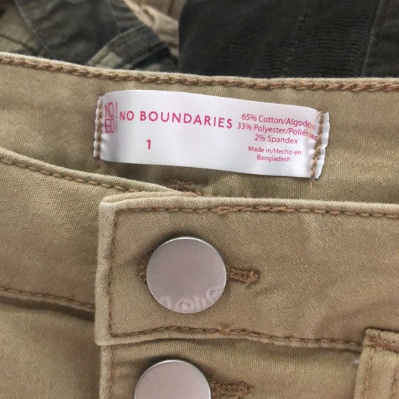 No Boundaries size 1 khaki high waisted shorts - Picture 2 of 3